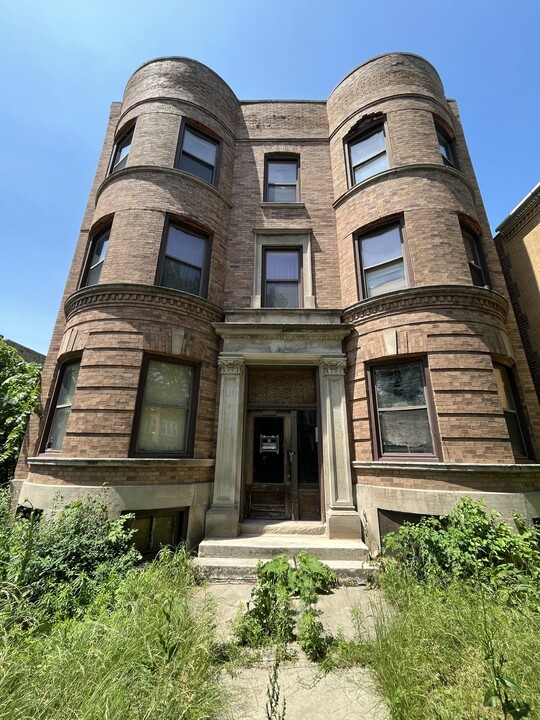 6214 S King Dr in Chicago, IL - Building Photo