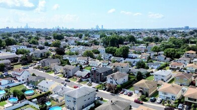 295 Paulanne Terrace in Secaucus, NJ - Building Photo - Building Photo