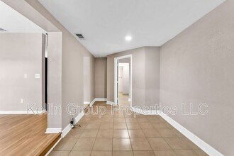 4220 W Bay View Ave in Tampa, FL - Foto de edificio - Building Photo