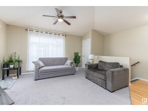 150 Edwards Dr SW in Edmonton, AB - Building Photo - Building Photo