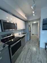 257-257 Hemlock St in Waterloo, ON - Building Photo - Building Photo