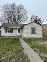 326 N Mattson Dr in Moses Lake, WA - Building Photo