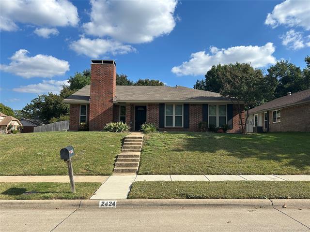 2424 Oak Grove Dr in Plano, TX - Building Photo