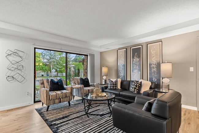 Saddlewood Park Townhomes