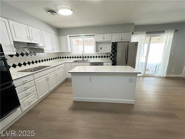 property at 2186 Gabriel Dr