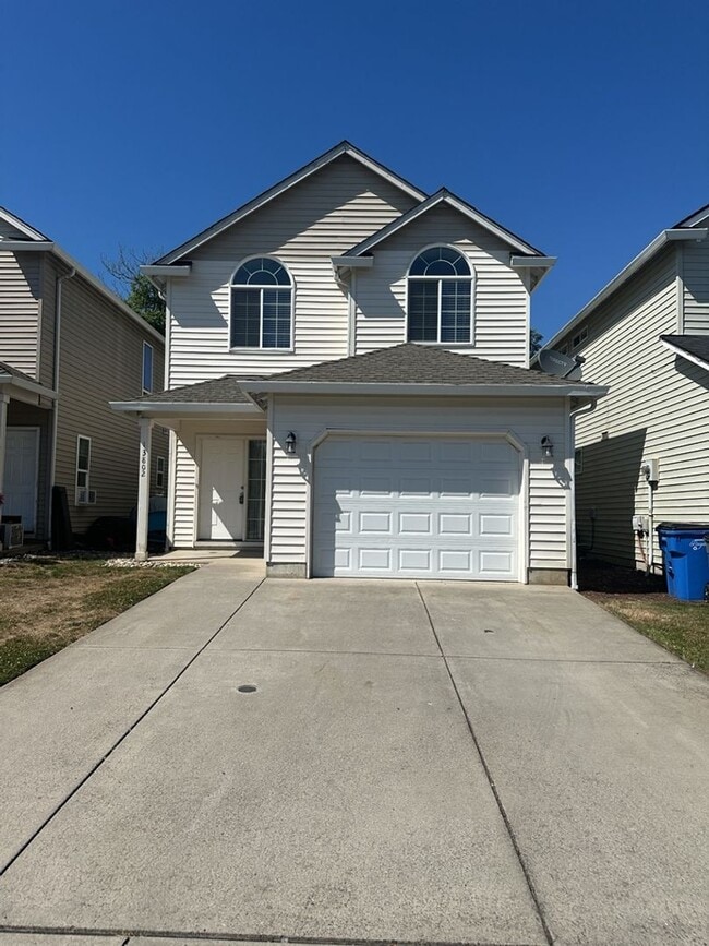 property at 13802 NE 63rd St