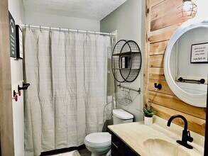 550 S Woodchuck Ln in Wichita, KS - Building Photo - Building Photo