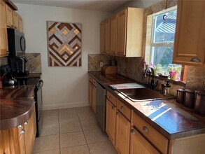 4716 W Wyoming Ave in Tampa, FL - Building Photo - Building Photo