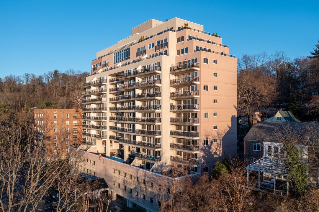 Riverwatch on Hudson in Yonkers, NY - Building Photo