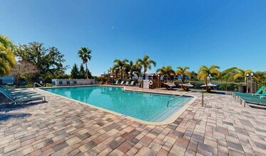 Inlet Bay at Gateway in St. Petersburg, FL - Foto de edificio - Building Photo