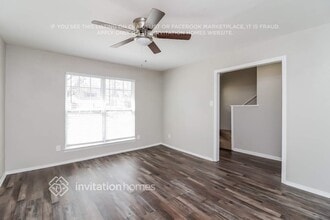1003 Rosewood Ln in Arlington, TX - Building Photo - Building Photo