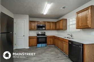 6384 E Meyer Dr, Unit A in Morrow, GA - Foto de edificio - Building Photo