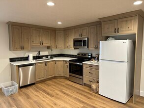 2237 W 1370 N in Clinton, UT - Building Photo - Building Photo