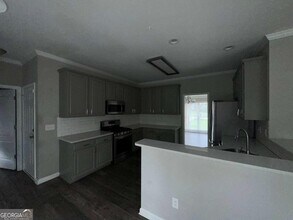 7424 Harbor Cove Ln in Stone Mountain, GA - Building Photo - Building Photo