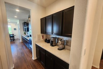 1724 Cooke Canyon Dr in Albuquerque, NM - Building Photo - Building Photo