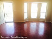 136 Batson Rd photo'