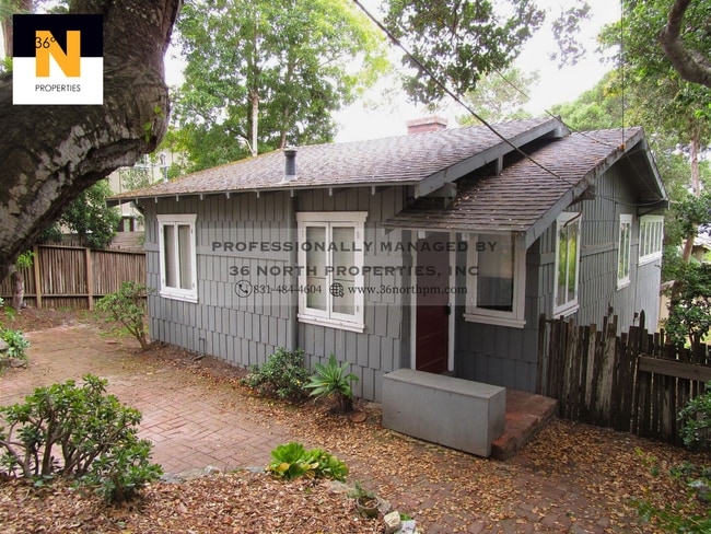 property at 6 5th Ave