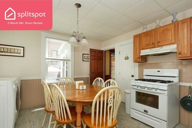 67 Roseclair St photo'