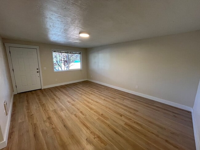 property at 732 SE 5th St