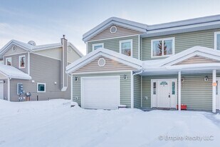 4773 Glasgow Dr in Fairbanks, AK - Building Photo
