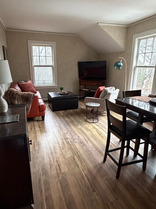 property at 3901 1/2 Greysolon Rd