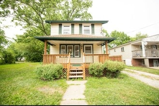 955 Concord Ave in Akron, OH - Building Photo - Building Photo