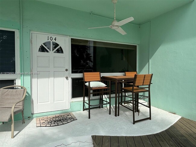 810 SE 22nd Ave in Pompano Beach, FL - Building Photo - Building Photo
