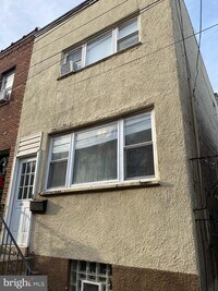 3260 Livingston St photo'