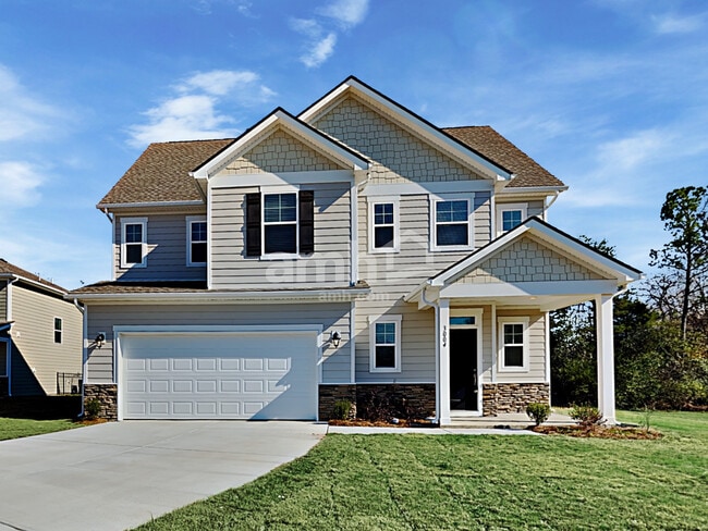 property at 3004 Esquire Dr