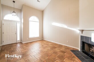 7873 Sabalridge Dr in North Charleston, SC - Building Photo - Building Photo