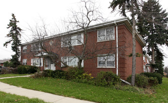 1440 N Arlington Heights Rd Apartments