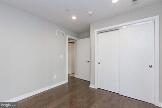 720 S Sartain St in Philadelphia, PA - Building Photo - Building Photo