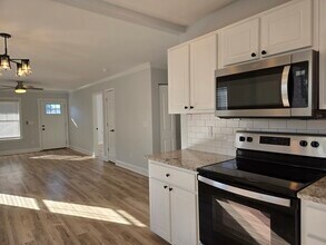 917 S 11th St in Wilmington, NC - Building Photo - Building Photo