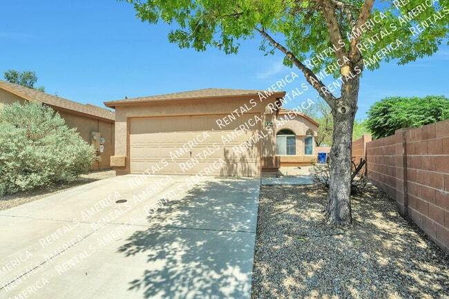 7838 S Hidden Stone Ln