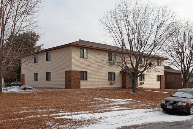 721 Terrill Rd in Menomonie, WI - Building Photo - Building Photo