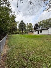 168 S Royal Ave in Fond du Lac, WI - Foto de edificio - Building Photo