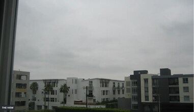 11115 McCormick St, Unit Unit#403 in North Hollywood, CA - Foto de edificio - Building Photo