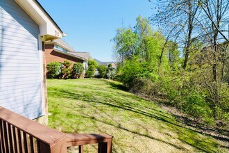 3076 Igou Crossing Dr in Chattanooga, TN - Building Photo - Building Photo