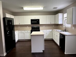 6519 Mildenhall Ct in Houston, TX - Building Photo - Building Photo