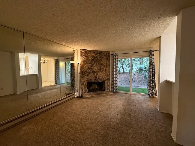 432 S 321st Pl, Unit G-1