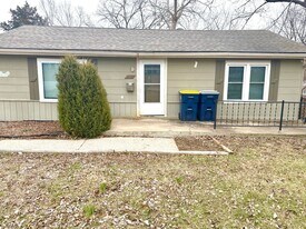 9125 Grand Ave in Kansas City, MO - Building Photo