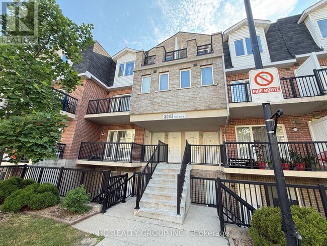 property at 3043 Finch Ave W