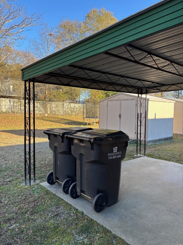 8684 Bowden St in Douglasville, GA - Foto de edificio - Building Photo