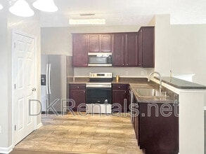 Room in Townhome on High Park Ln in East Point, GA - Building Photo - Building Photo