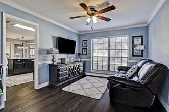 2018 Spinnaker Dr in League City, TX - Foto de edificio - Building Photo