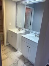 2005 McMullen Ave in Dunedin, FL - Foto de edificio - Building Photo