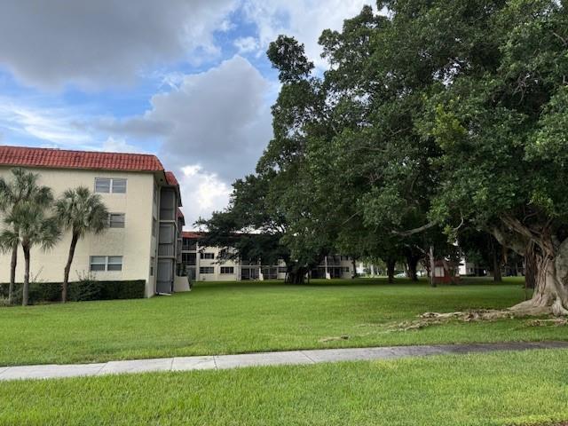 8990 S Hollybrook Blvd in Pembroke Pines, FL - Building Photo - Building Photo