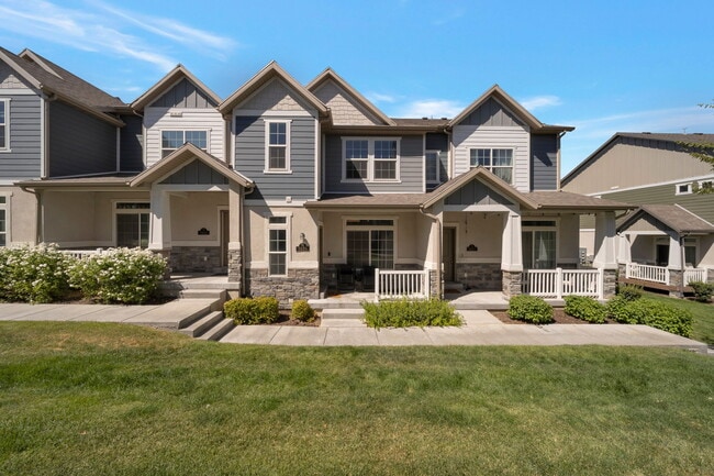 5659 Coastal Ridge Ln in West Valley City, UT - Building Photo - Building Photo