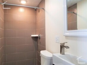 23 Weitz St in Boston, MA - Building Photo - Building Photo