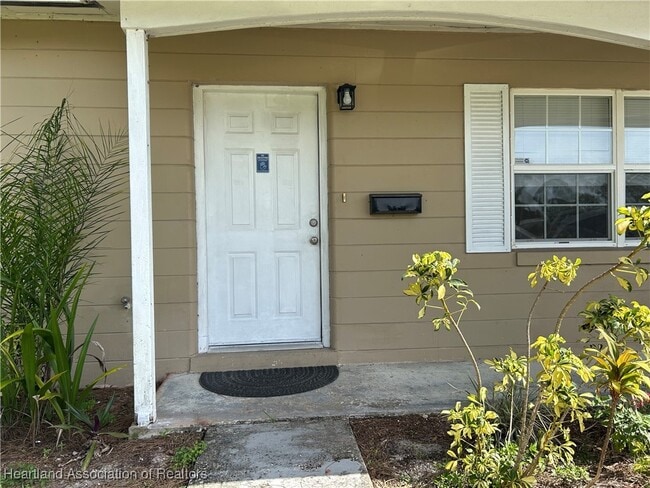 property at 124 Swallow Ave